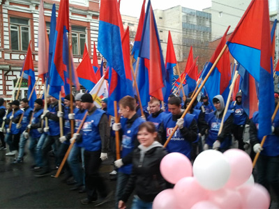  Демонстрация 1 мая 2012 года в Красноярске фото ФНПР Красноярского края